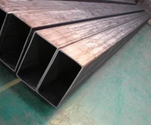 Q345D無(wú)縫方矩管.jpg